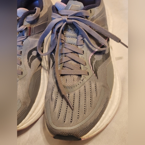 Saucony Tempus Womens 6.5 Road Running Stability Trainer Gray And White - Picture 4 of 6